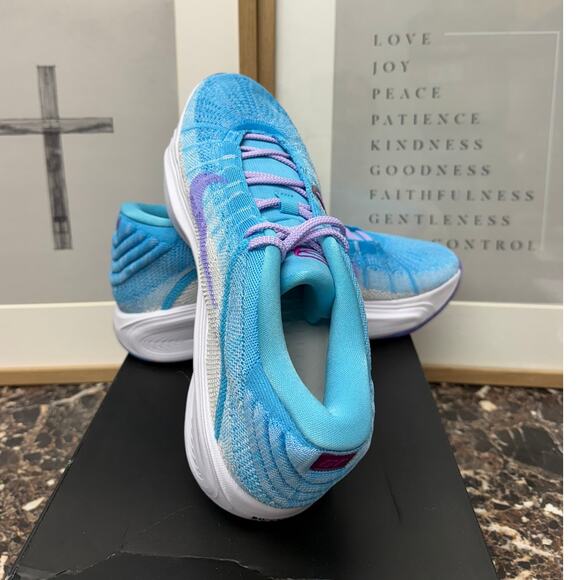 Nike G.T. Hustle 3 PB \